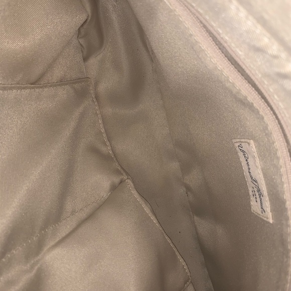 Universal Thread Women's Half Moon Satchel Handbag - Picture 7 of 8